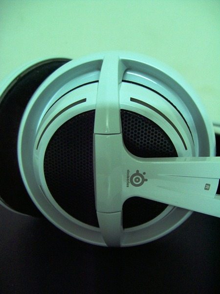 pic01367 - Recensione - Steelseries Siberia USB Headset