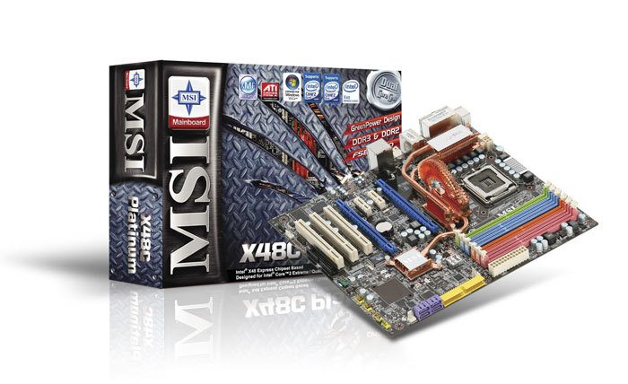 x48c platinum box - Motherboad con chipset X48 da MSI