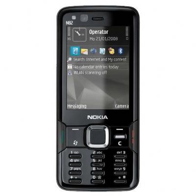 nokia n82 black 30655 1 - Nokia presenta l'N82 Black