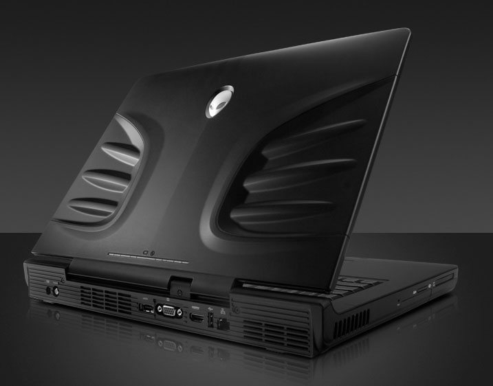 m17 gallery 8 - Alienware presenta il Gaming Laptop M17 CrossFire X