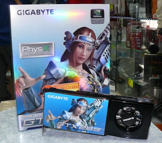 gigabyte geforce gtx 295 01 - GeForce GTX 285 fotografata a Hong Kong