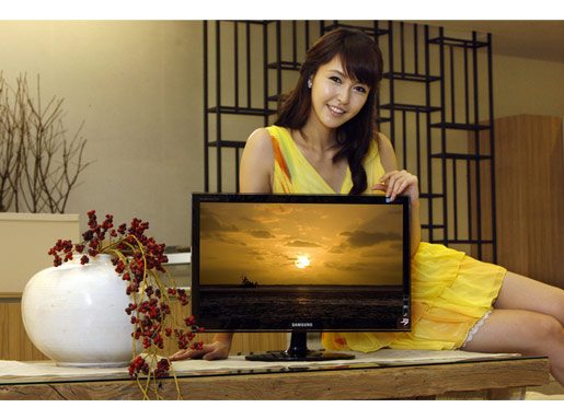 Samsung SyncMaster Series 50 LCD 03 - Samsung presenta due nuovi monitor della serie SyncMaster