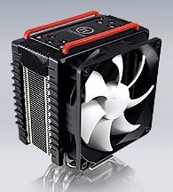 thermaltake frio 01 - Thermaltake presenta il nuovo dissipatore per CPU Frio