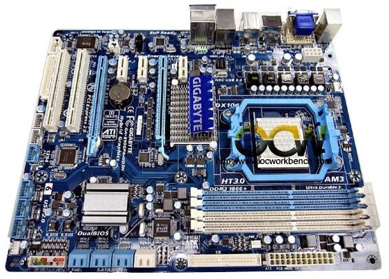 Gigabyte GA 890GPA UD3H board 01 - Alcune immagini per la motherboard Gigabyte AMD 890GX