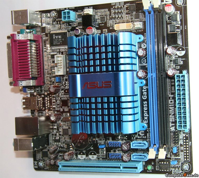 asuspinetrail - Piattaforma Pine-Trail per la nuova motherboard mini-ITX ASUS