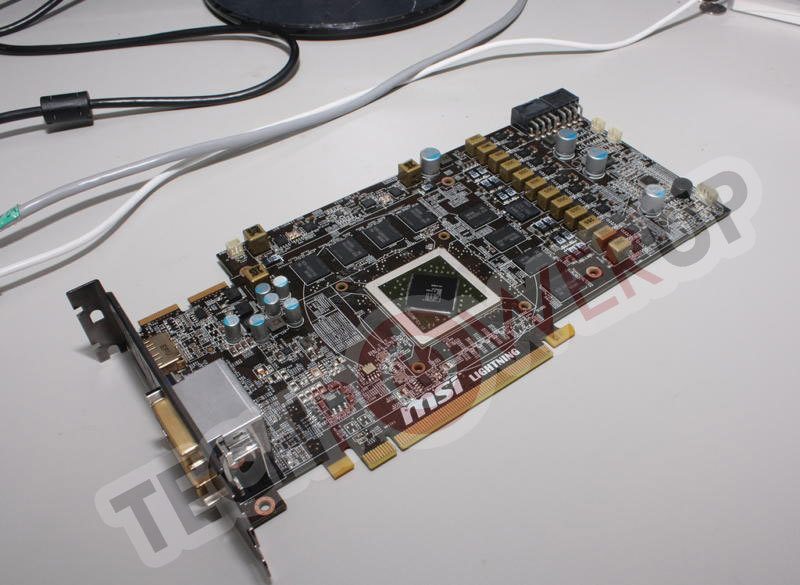 msi_5870_lightning_card_naked