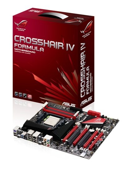 ASUSROGCrosshairIVFormula 02 - ASUS presenta le prime motherboard con chipset AMD 890FX