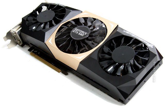 geforcegtx680palit - Alcune immagini per la Palit GeForce GTX 680 4GB