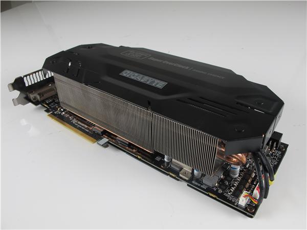 Gigabyte AMD Tahiti 2 - Gigabyte rilascia alcune immagini della Radeon HD 7970 SuperClock WindForce 5X