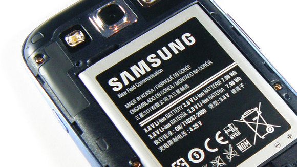 Samsung logo battery - Galaxy S III: presto una batteria ufficiale da 3.000 mAh