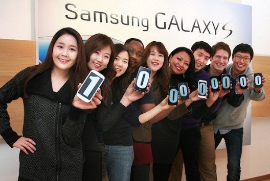 galaxys100 - Samsung ha venduto 100 Milioni di smartphone della famiglia Galaxy S